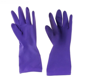 Резиновые перчатки для уборки - фото